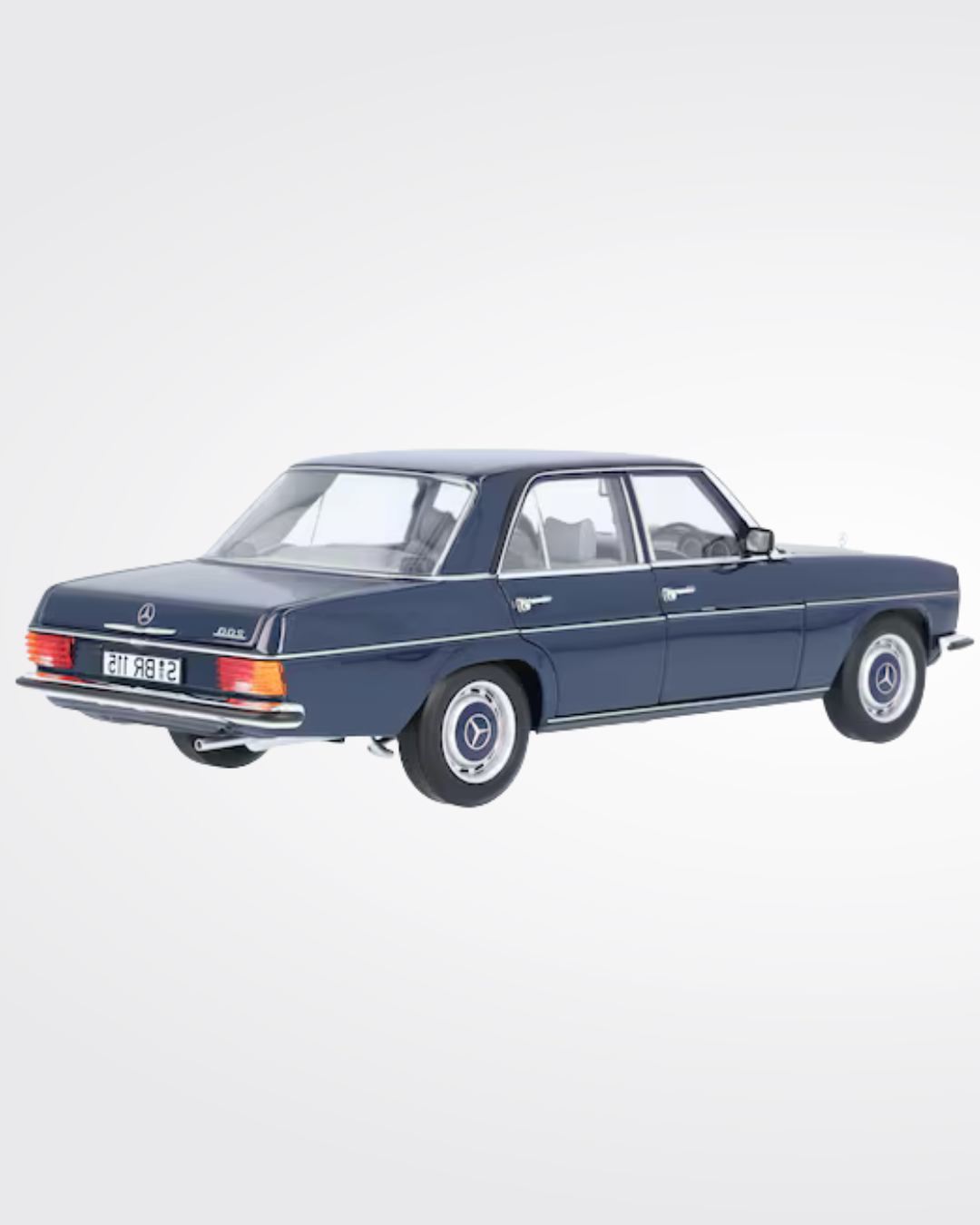 200 W 114/W 115 (1968-1973), Berline