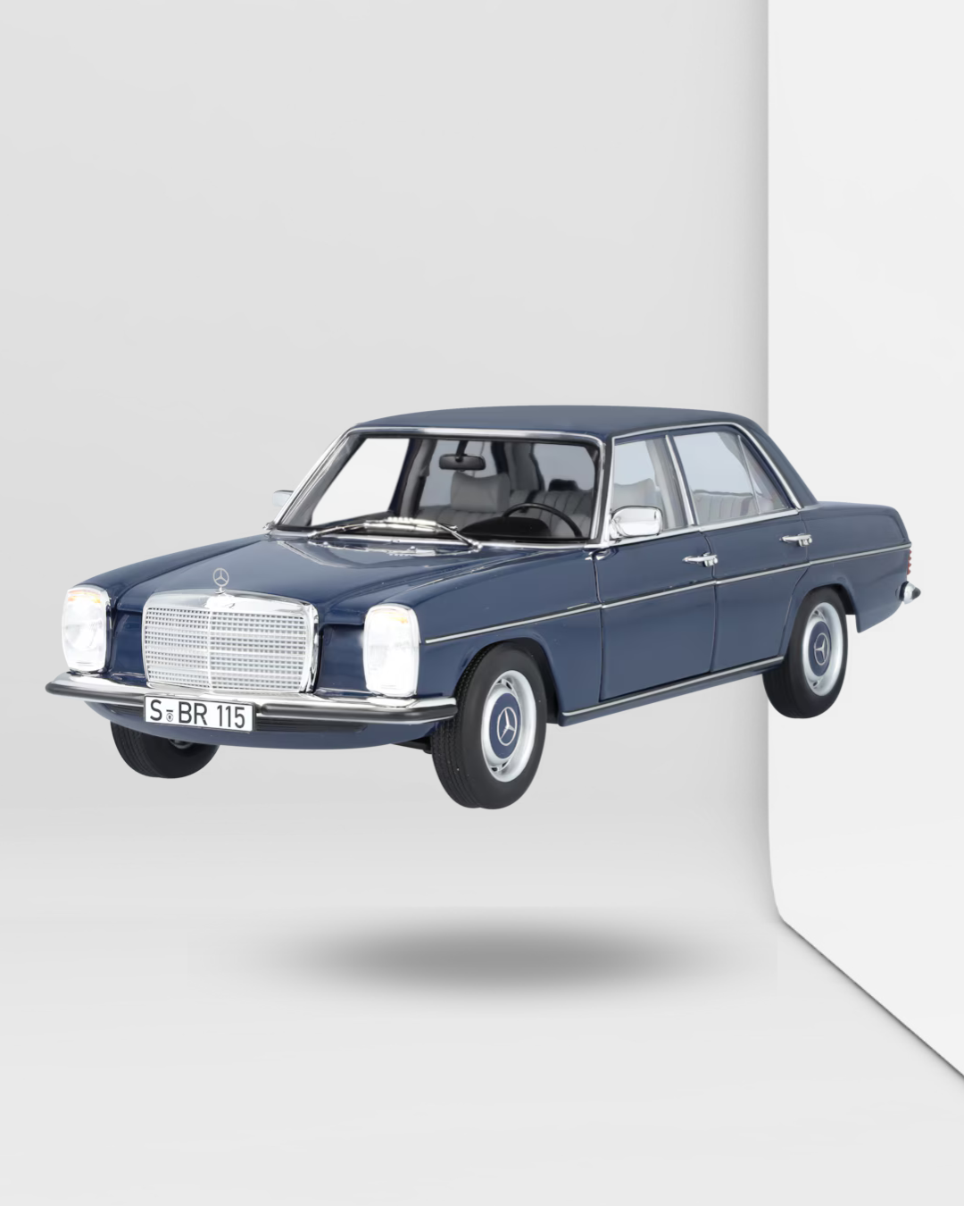 200 W 114/W 115 (1968-1973), Berline