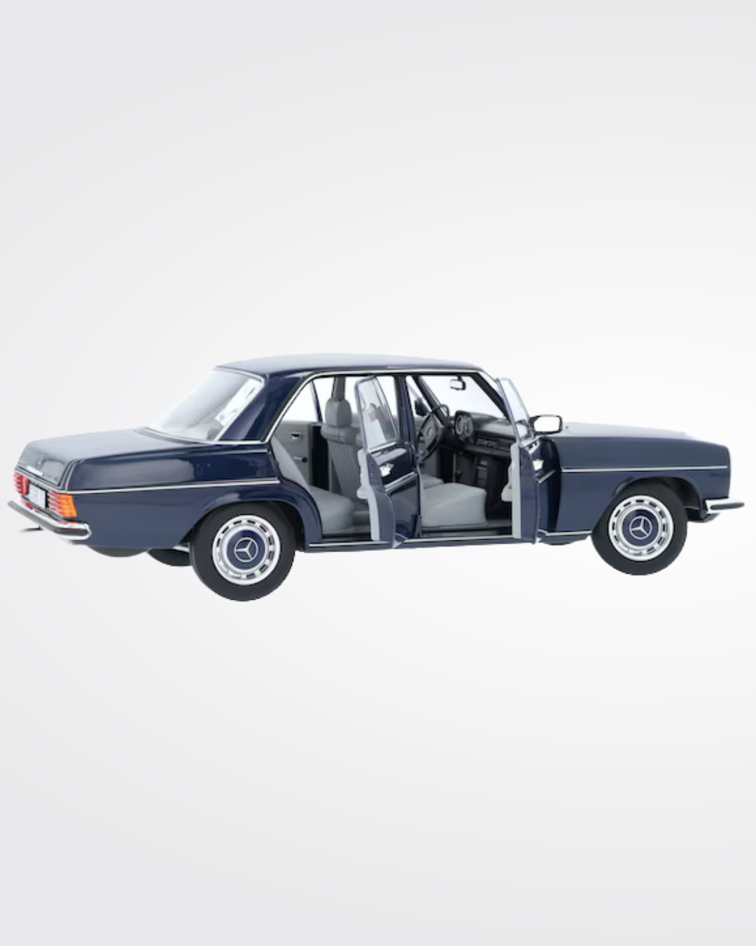 200 W 114/W 115 (1968-1973), Berline