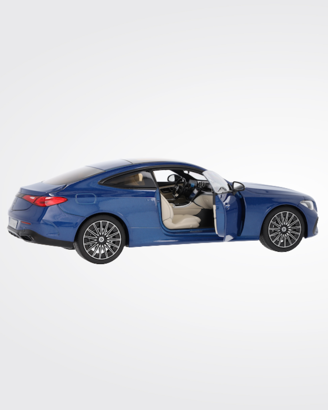CLE Coupé, AMG Line, C236