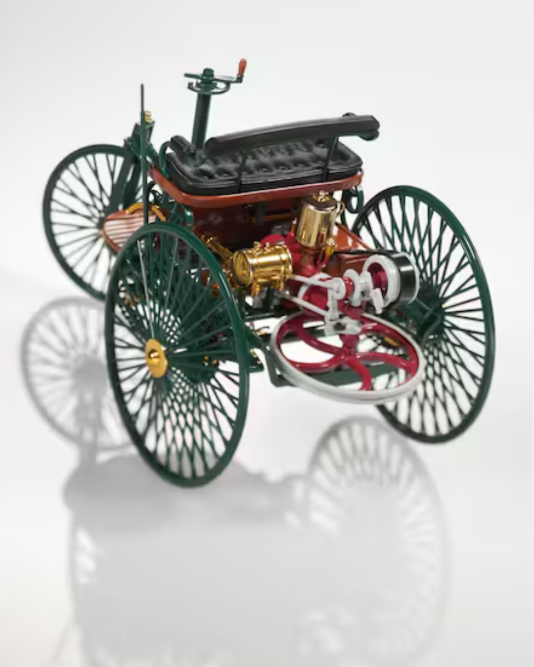 Voiture à moteur brevetée Benz (1886) Modèles Réduits